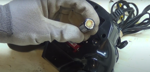 Electronics Battery Corrosion Fast